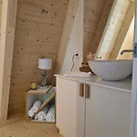 Apartmán De Reve Dans Un Chateau De Conte De Fees Les-Trois-Moutiers