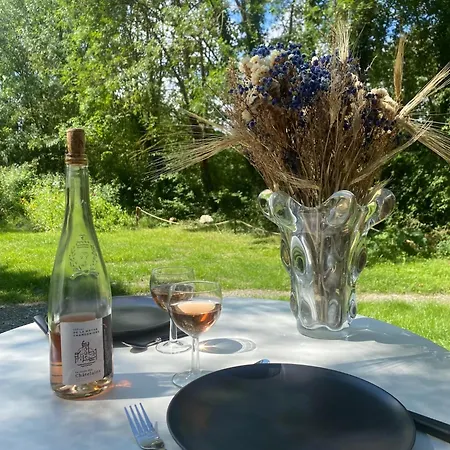 De Reve Dans Un Chateau De Conte De Fees Les-Trois-Moutiers